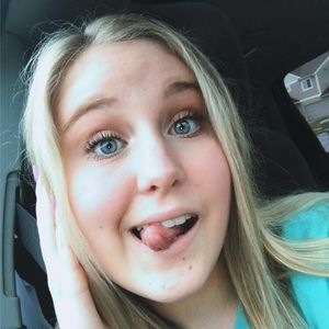 Meet your Posher, Brieanne